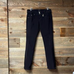 Volcom Women’s Battle Stretch Skinny Black Ski Snow Pants Size Medium EUC